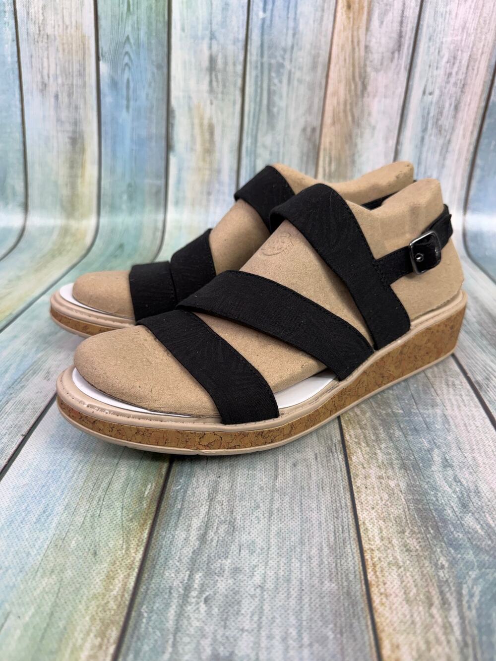 Bzees Bravo Washable Strappy Sandal Wedge Comfort Shoe Women's 11 Stretch